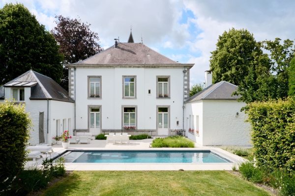 Piscine enterrée élégante