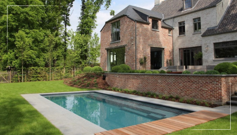 Tout savoir sur la garantie décennale de votre piscine coque